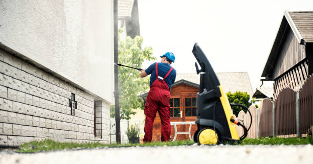 Best Pool Deck Cleaning  in Old Hill, CT